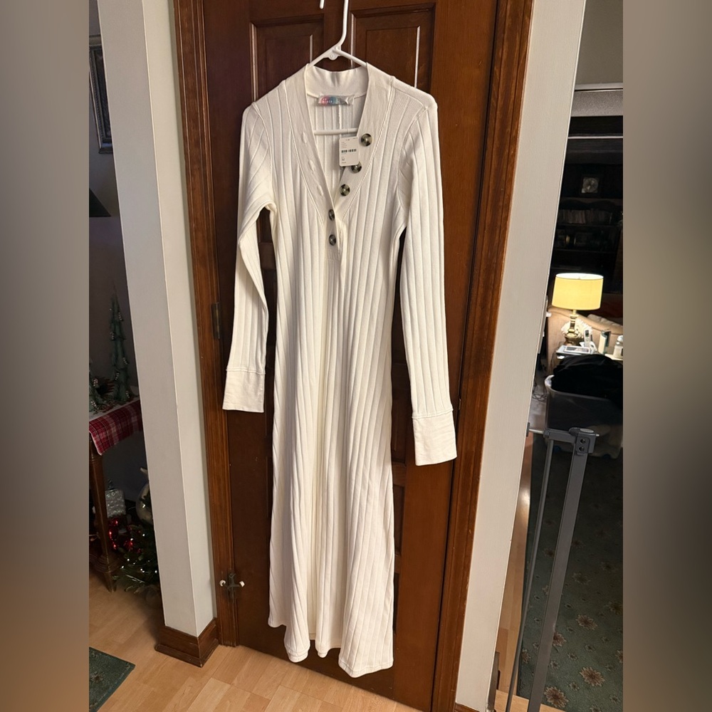 White Ribbed Long Sleeve Dress